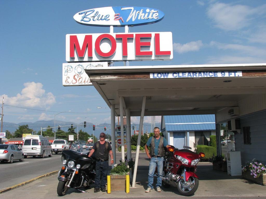 Blue And White Motel Kalispell Zewnętrze zdjęcie