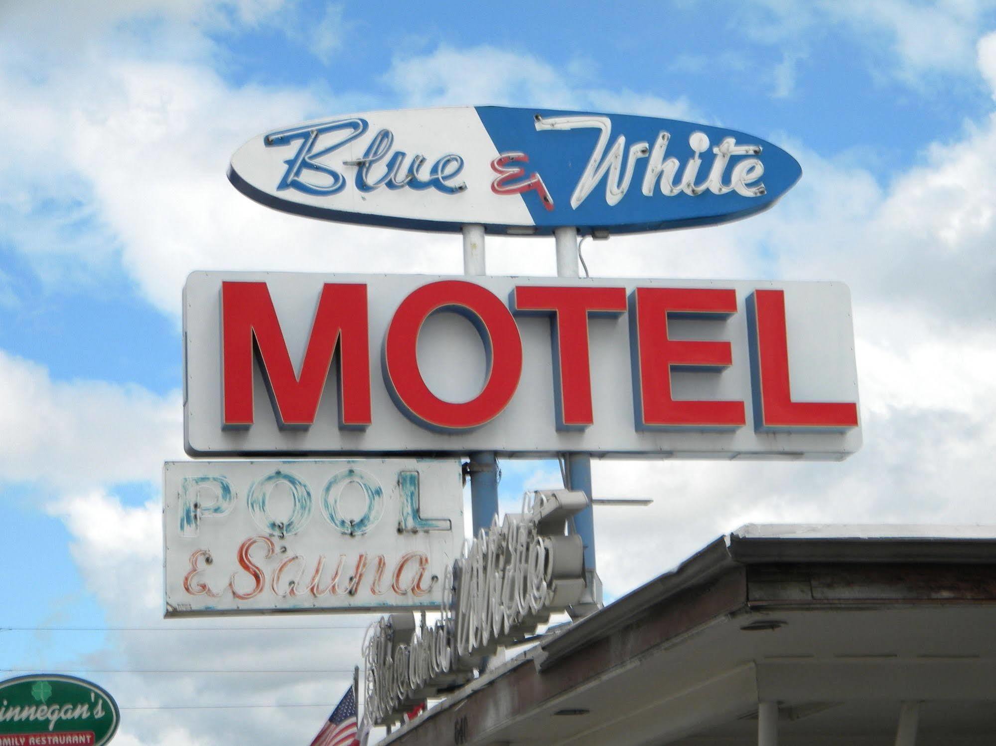 Blue And White Motel Kalispell Zewnętrze zdjęcie